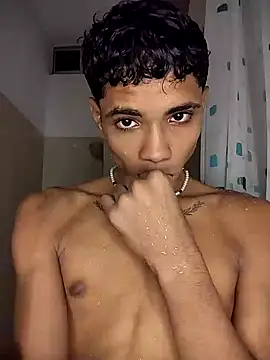 BrawnLove02 online show from 02.09.25