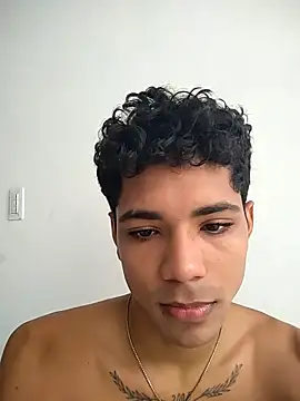 BrawnLove02 online show from 02.27.25