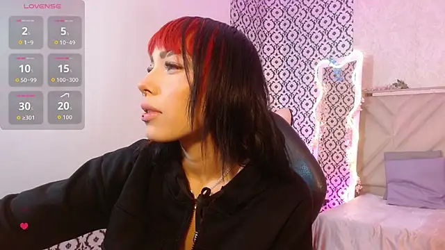 Issa tay1 online show from 06.04.26