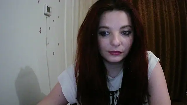 caty33 online show from 02.18.25
