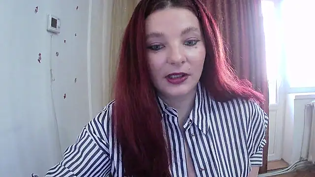 caty33 online show from 02.24.25