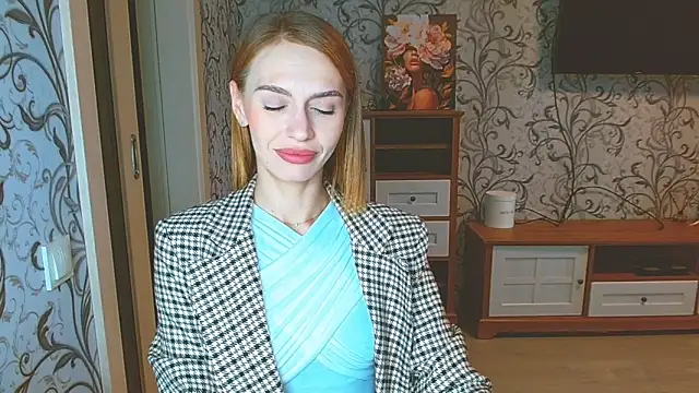 Snapshot of Lady_Sunshine_ chatting on 09.30.25 Lady Sunshine  online show from 09.30.25