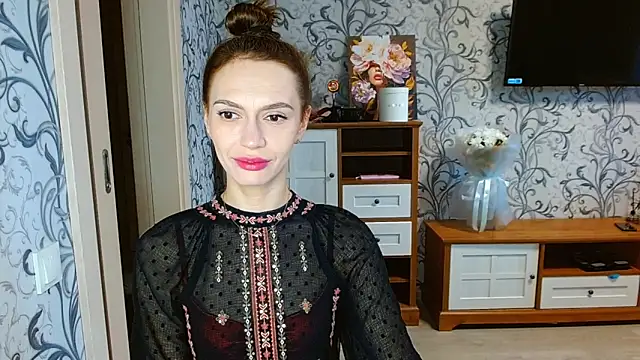 Snapshot of Lady_Sunshine_ chatting on 10.15.25 Lady Sunshine  online show from 10.15.25