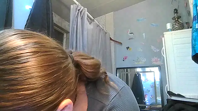 ShysluutGia online show from 10.14.25