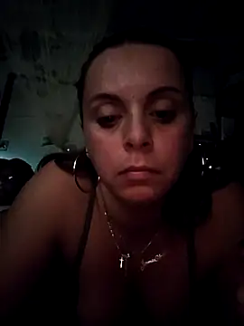 ShysluutGia online show from 10.31.25