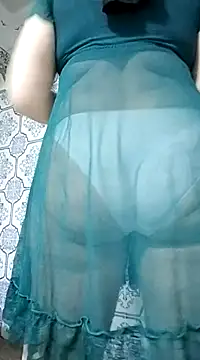 Snapshot of nouhaty chatting on 03.19.25 nouhaty online show from 03.19.25