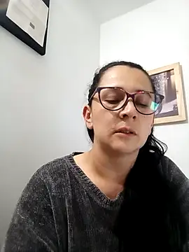Alanna 11 online show from 03.08.25