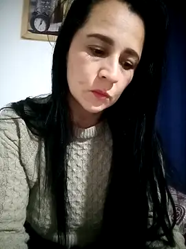 Snapshot of Alanna_11 chatting on 10.16.25 Alanna 11 online show from 10.16.25