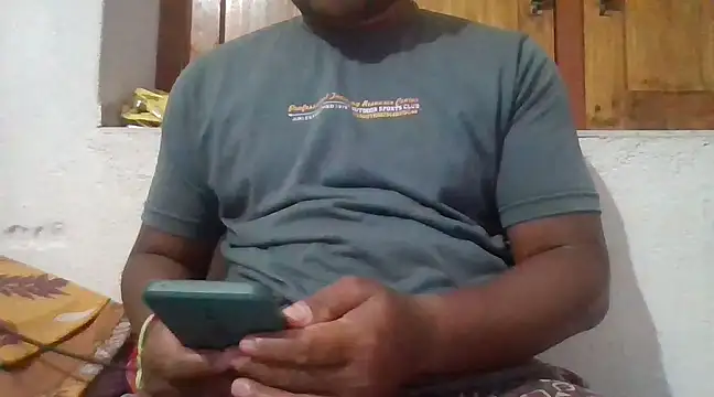 Snapshot of Mohan_Patel_35 chatting on 02.12.25 Mohan Patel 35 online show from 02.12.25