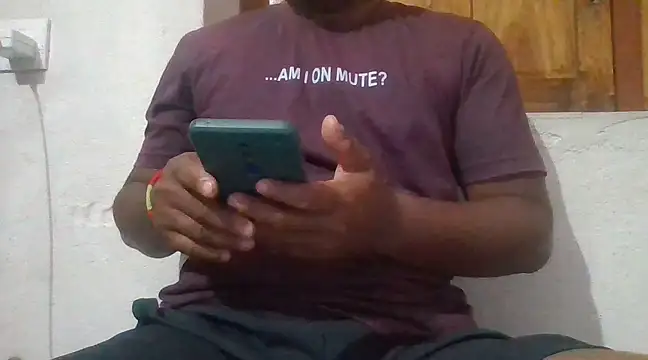 Snapshot of Mohan_Patel_35 chatting on 02.16.25 Mohan Patel 35 online show from 02.16.25