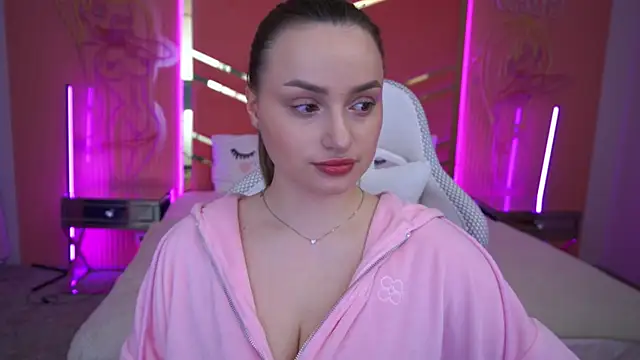 Snapshot of LindsieGreyy chatting on 03.20.25 LindsieGreyy online show from 03.20.25