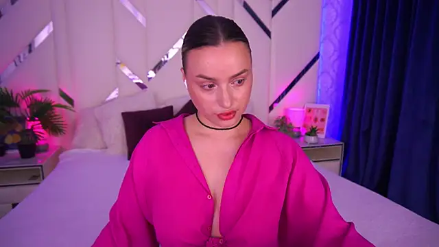 Snapshot of LindsieGreyy chatting on 11.05.25 LindsieGreyy online show from 11.05.25