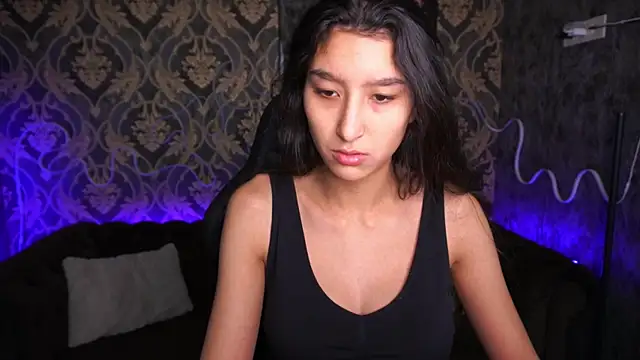 CharmMocco online show from 02.13.25