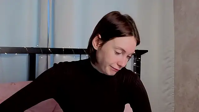 Snapshot of JoYung chatting on 04.09.26 JoYung online show from 04.09.26