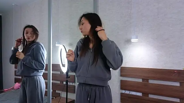 ColleenCox online show from 02.19.25