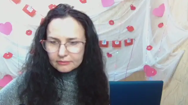 Miroslava Happi online show from 02.21.25