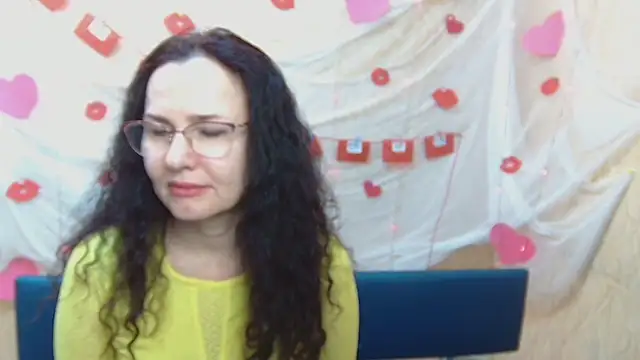 Miroslava Happi online show from 02.22.25