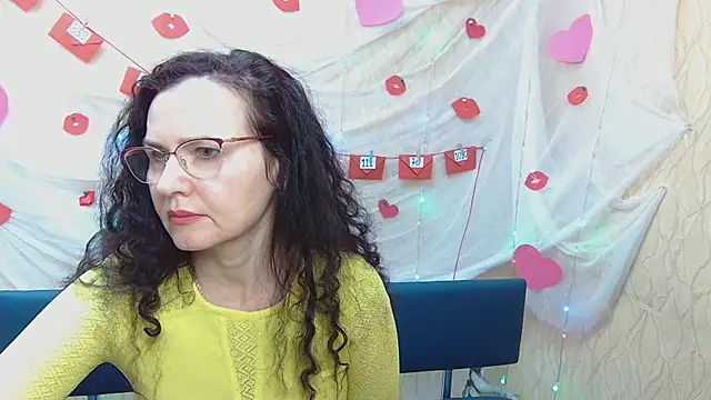 Miroslava Happi online show from 02.27.25