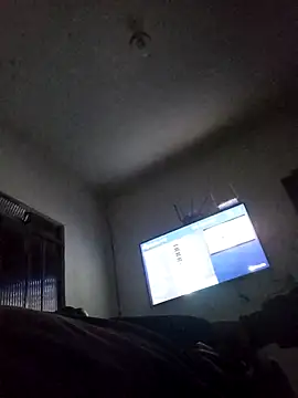 Snapshot of Felipe_OwnZ chatting on 10.23.25 Felipe OwnZ online show from 10.23.25