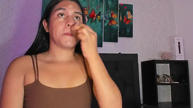 Selena fox7 online show from 10.14.25