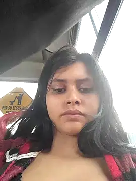 Snapshot of CHLOE_ISABELL chatting on 02.25.25 CHLOE ISABELL online show from 02.25.25