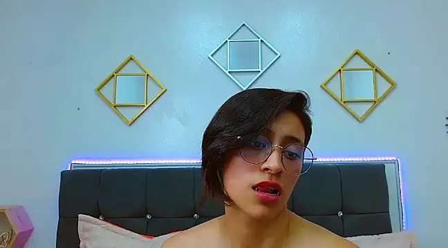 julieth garcia 1 online show from 02.24.25