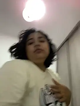 emyrose2 online show from 03.22.25