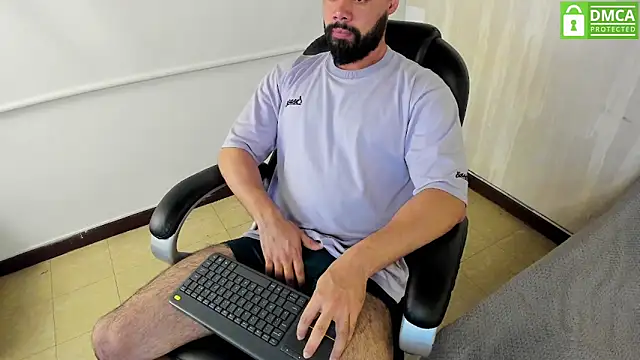 Luke Diaz7 online show from 12.22.25