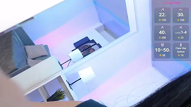 Snapshot of Katelady chatting on 09.20.25 Katelady online show from 09.20.25