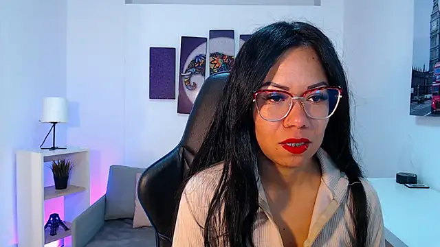 Snapshot of Katelady chatting on 09.30.25 Katelady online show from 09.30.25