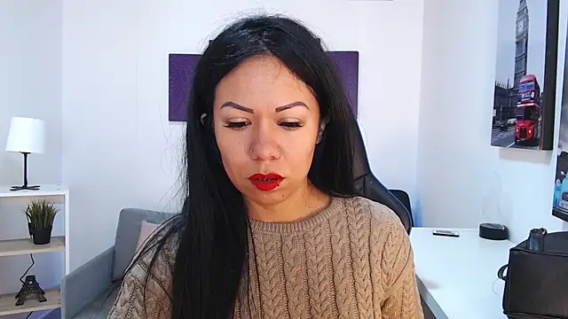 Snapshot of Katelady chatting on 11.01.25 Katelady online show from 11.01.25