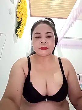 Baby-bigtits2024 online show from 03.05.25