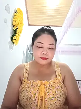 Baby-bigtits2024 online show from 03.20.25