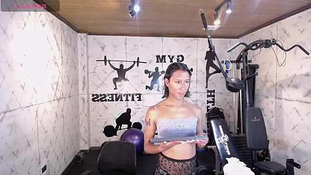 Georgina Palacios  online show from 11.02.25