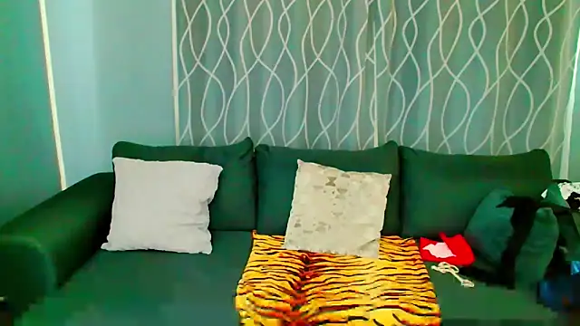 Snapshot of adeleadison chatting on 02.22.26 adeleadison online show from 02.22.26