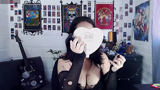 Snapshot of Nyx_Blackmoon chatting on 02.18.25 Nyx Blackmoon online show from 02.18.25