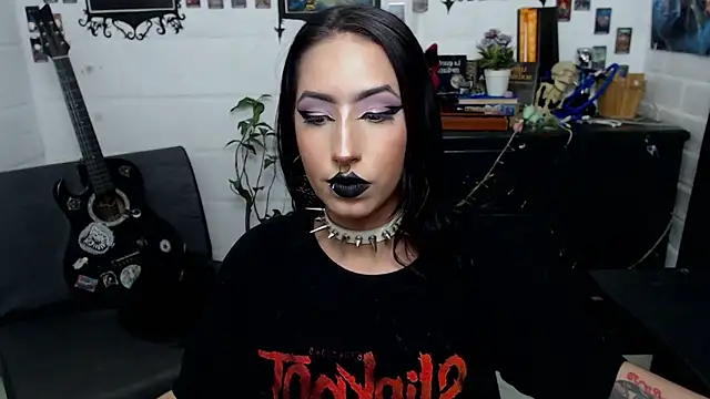 Snapshot of Nyx_Blackmoon chatting on 03.06.25 Nyx Blackmoon online show from 03.06.25