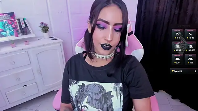 Snapshot of Nyx_Blackmoon chatting on 09.13.25 Nyx Blackmoon online show from 09.13.25