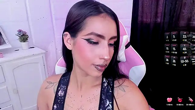 Snapshot of Nyx_Blackmoon chatting on 09.14.25 Nyx Blackmoon online show from 09.14.25