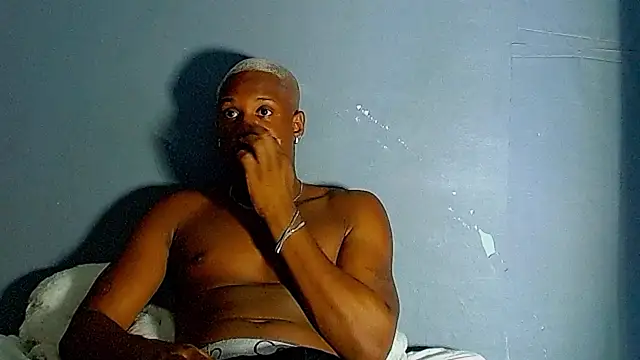 Snapshot of JackBlackone chatting on 01.16.26 JackBlackone online show from 01.16.26