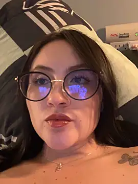 Snapshot of ValentinaOrtiz3 chatting on 05.16.26 ValentinaOrtiz3 online show from 05.16.26