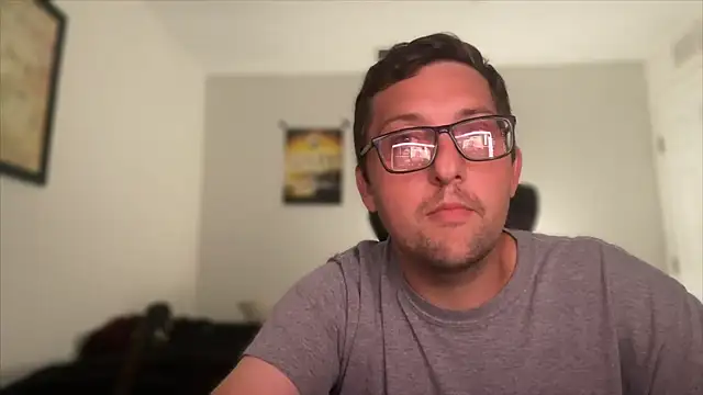 Snapshot of Milflover96 chatting on 10.23.25 Milflover96 online show from 10.23.25