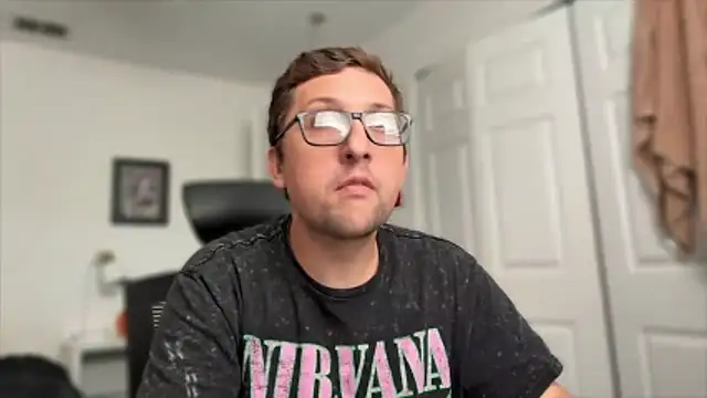 Snapshot of Milflover96 chatting on 02.21.26 Milflover96 online show from 02.21.26