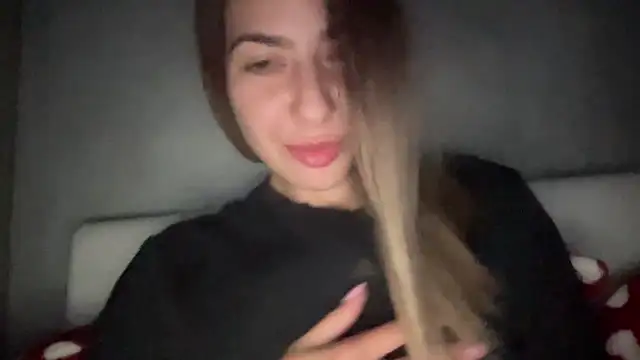 sarrah rossy online show from 11.12.25