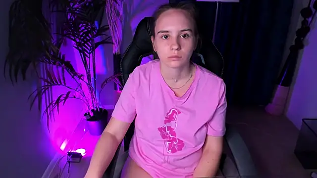 Lika 0ne online show from 10.10.25