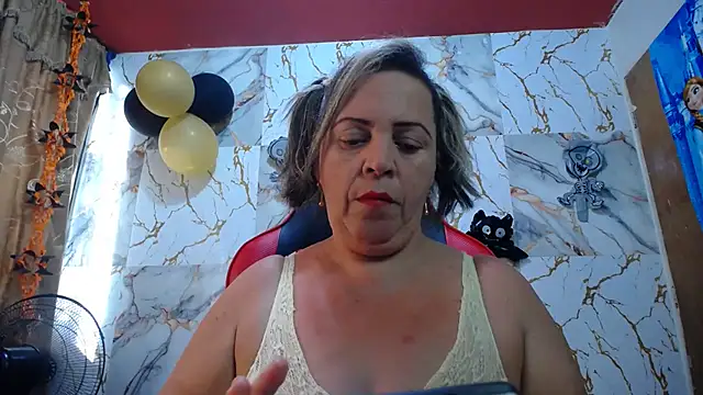 alina maturehot online show from 10.25.25