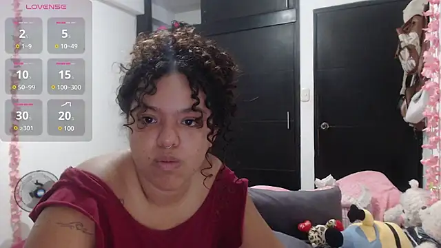 Snapshot of Anitta_bell chatting on 02.18.25 Anitta bell online show from 02.18.25
