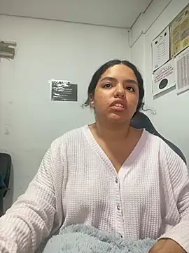 Snapshot of Anitta_bell chatting on 03.03.25 Anitta bell online show from 03.03.25