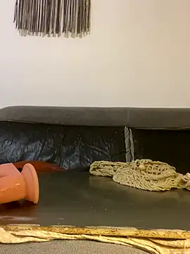 BRUNEETBARBU online show from 10.23.25