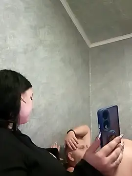 Greta Tamar online show from 09.18.25